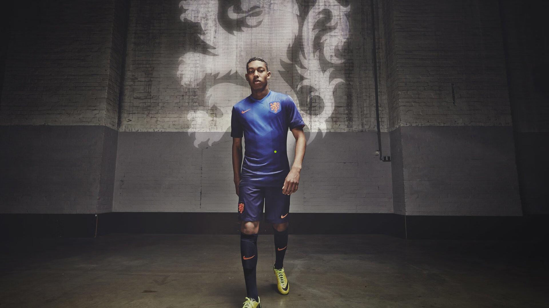 伊万畅谈新一期国足名单,新人辈出,新面孔引领未来征程